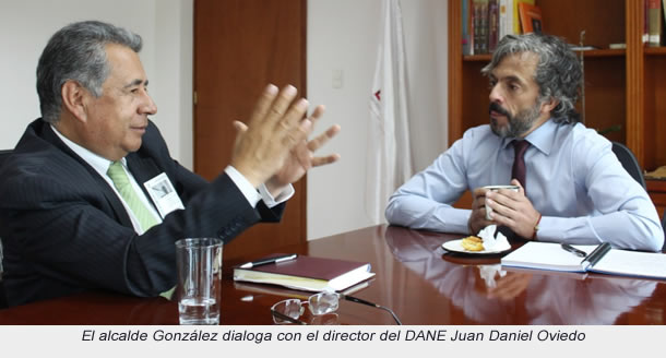 director-DANE-com-alcalde-Soacha