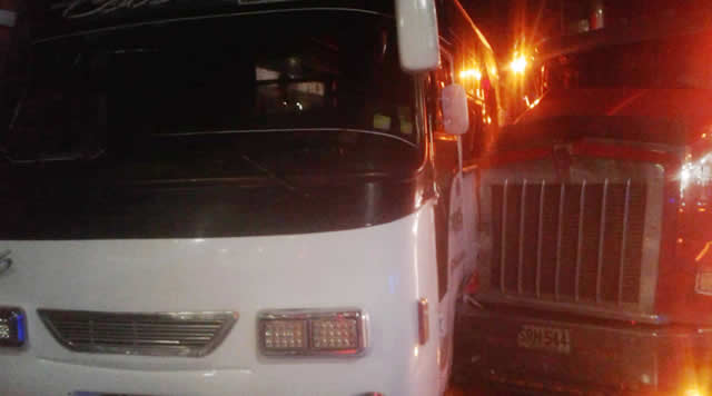 Hablan heridos del accidente de esta madrugada en la autopista Sur de Soacha