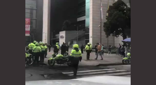 Balacera por intento de fleteo en Bogotá deja un delincuente herido