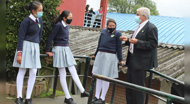Abren más de 1.400 vacantes en la Secretaría de Educación de Cundinamarca