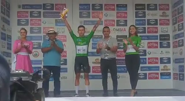 Líder de los sprinter en la Vuelta de la Juventud es un cundinamarqués del equipo Aguardiente Néctar