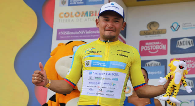 Luis Carlos Chía se consolida como líder Vuelta a Colombia