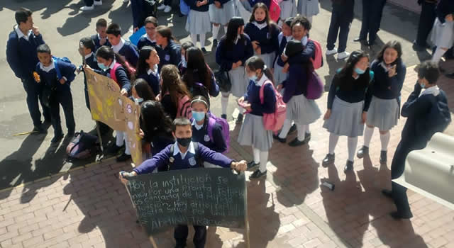 Compromisos tras la protesta por presencia de plagas en colegio Compartir de Soacha, sede San Nicolás