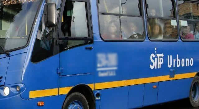 Asaltan bus del SITP en el norte de Bogotá, aseguran que fueron venezolanos