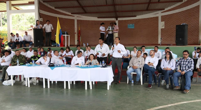 Sin acuerdo terminó reunión entre habitantes de Ubalá y Enel, exigen presencia del presidente Petro