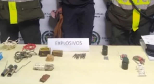 Capturan hombre con explosivos en Bogotá, llevaba una maleta con pentolita y C4