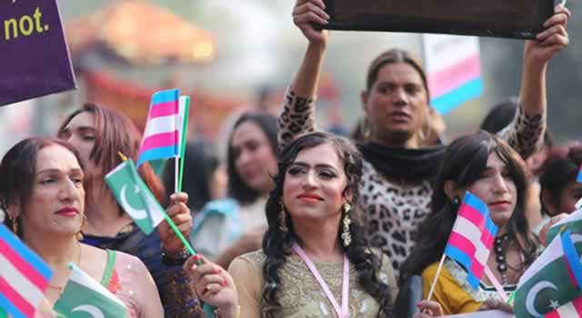 En noviembre, se celebra el mes a la memoria trans