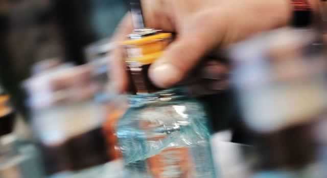 muertos por consumir licor adulterado