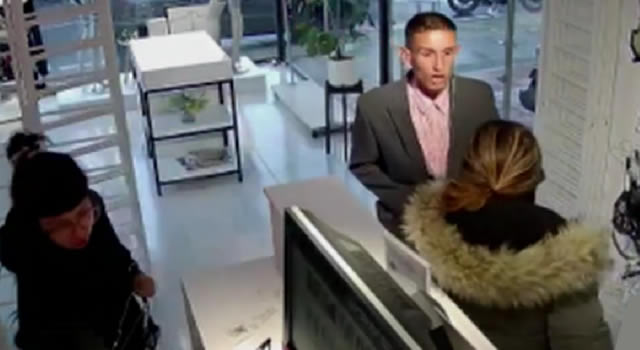 Elegante ladrón amenazó con matar a dos mujeres en Bogotá