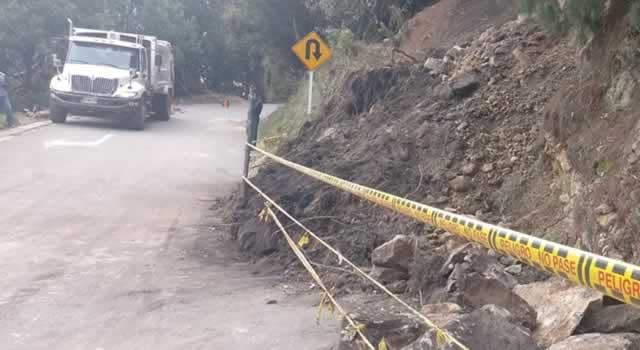 Intermitencia del paso por la vía Choachí, conduzca con precaución