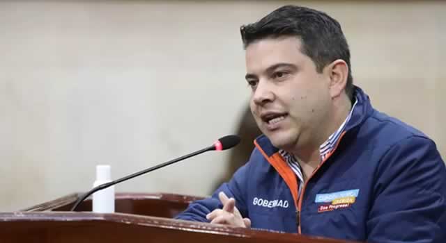 Gobernador de Cundinamarca denuncia que su cuenta de Facebook esta hackeada