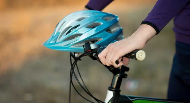 Ciclista murió arrollado por un camión durante la jornada del día sin carro y sin moto en Bogotá