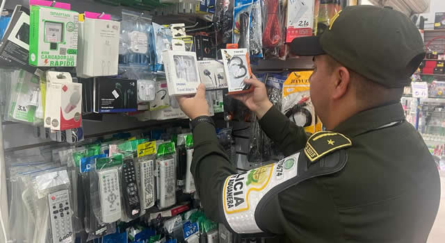 Policía Fiscal y Aduanera decomisó mercancía avaluada en cerca de 600 millones de pesos