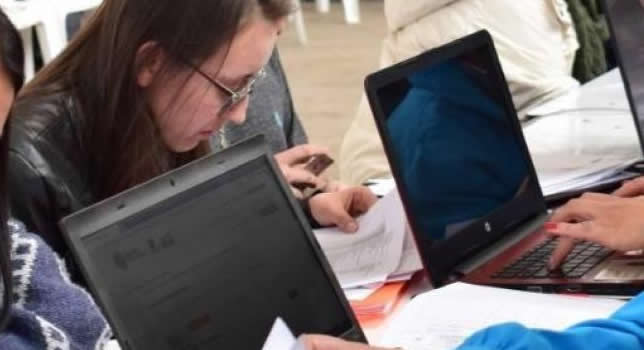 empleo para jóvenes en Bogotá