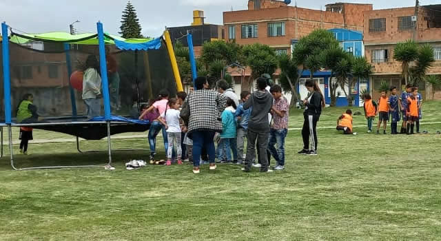 El Equipo Cinco S de Soacha realizó actividades lúdicas en el marco del día del niño