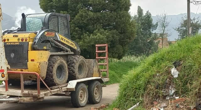 Luego de varios meses se reanuda la remoción de escombros en el barrio Villa Sofia en Soacha