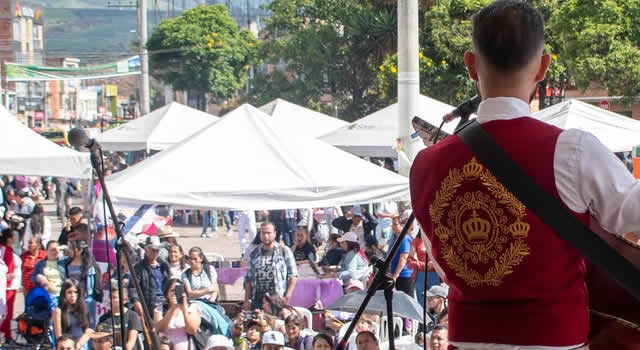 Campesinos de Soacha participaron en la celebración del Día de la Madre en Sibaté