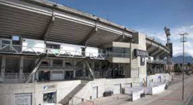 Extraña balacera frente al estadio El Campin dejó varios heridos