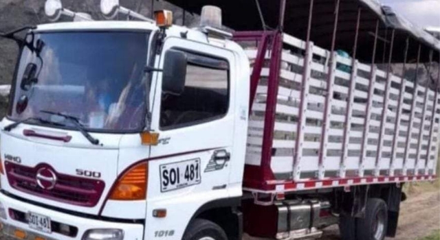 vehículo de carga que fue hurtado en Soacha hace tres días