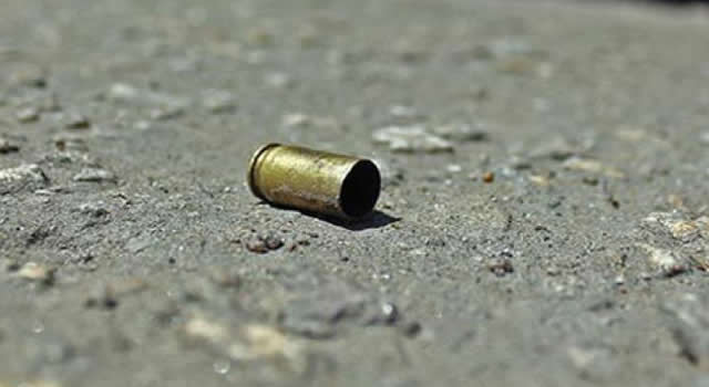 Asesinaron a tres miembros de una familia en Soacha, les dispararon en un montallantas