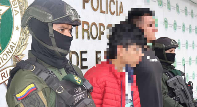 Capturan al encapuchado que lanzó papa bomba a policía en la Universidad Nacional