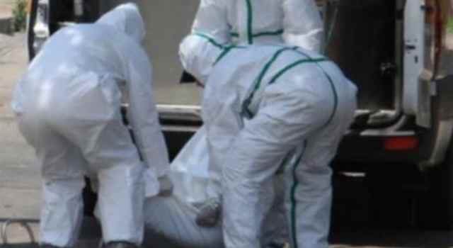 Hallan cuerpo desmembrado en bolsas dentro de un inquilinato