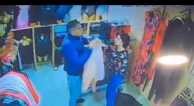 Hombre finge ser mudo para hurtar celulares en establecimientos comerciales