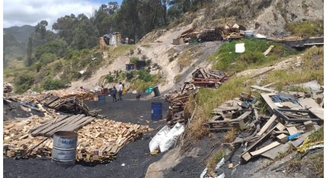 producían carbón ilegal en Soacha