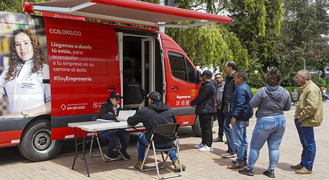 Cámara de Comercio de Bogotá aumentó atención a empresarios y ciudadanos en el primer semestre de 2023