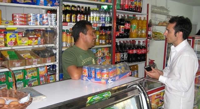 Cámara de Comercio de Bogotá, Bavaria y Fenalco apoyarán a tenderos y micronegocios
