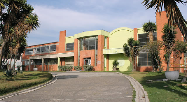 estudiantes de Soacha tendrán acceso a la Universidad de Cundinamarca