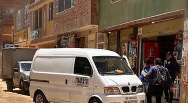 dos ladrones robaron un supermercado en Soacha