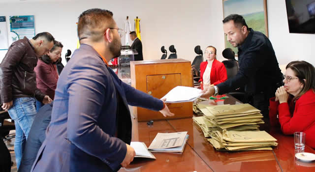Entre 67 aspirante se elegirá el nuevo director general de la CAR Cundinamarca