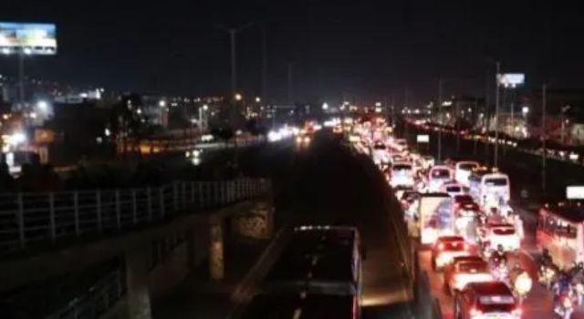 ¿Qué pasó con el arreglo de luminarias en el municipio de Soacha? la ciudad sigue a oscuras