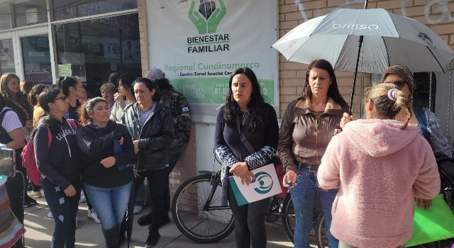 Madres comunitarias pidieron al ICBF garantías con el pago de nómina
