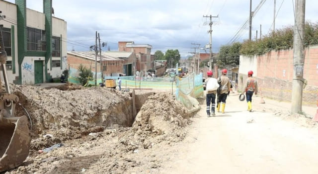 Obras de alcantarillado pluvial en la Capilla