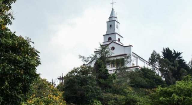 Posibles causas por las que se encontró a una mujer hallada sin vida en cercanías a Monserrate