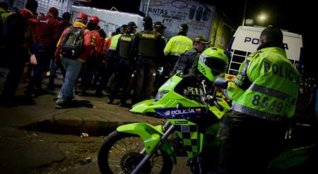 Incautaron varios kilos de medicamentos en mal estado en Bogotá