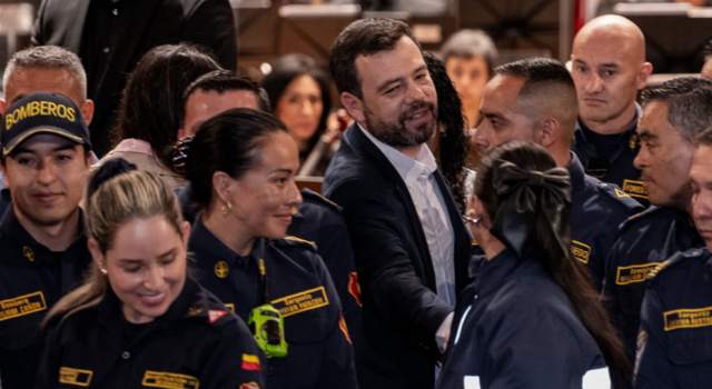 Homenaje a bomberos en la Filarmónica de Bogotá