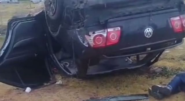 Vehículo volcado en la Avenida Boyacá dejó una persona lesionada