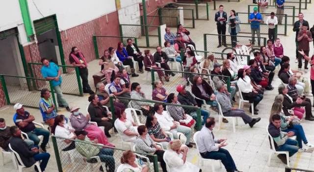Alcalde Perico sigue al frente para reabrir la Plaza de Mercado de Soacha