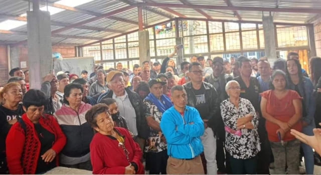 construcción de alcantarillado y redes de acueducto en Soacha