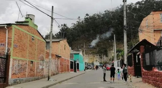 Sorprenden a ciudadano realizando quemas ilegales en la montaña de San Mateo comuna 5 de Soacha