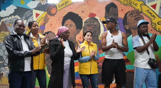 Alcaldía de Soacha promovió la donación de material inmobiliario a la fundación La Comadre AFRODES