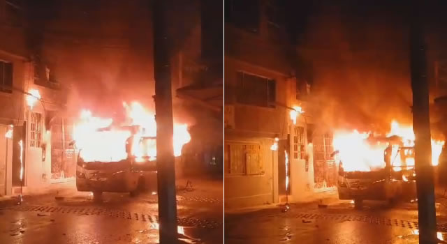 En plena calle se incendió un bus de servicio público en Soacha