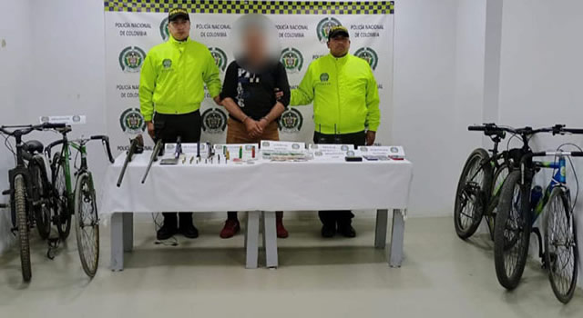 Intimidaba a sus víctimas con armas de fuego para robarlas en Cundinamarca