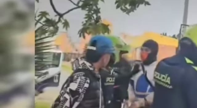 Robaron el celular de un menor a las afueras de un colegio en San Mateo, madre de familia ayudó en la captura