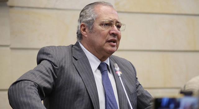 Se hundió la reforma a la educación en el Senado