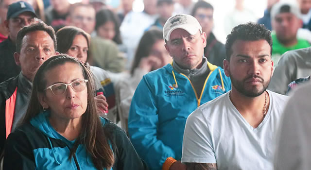 Capacitación a docentes de Soacha sobre Juegos Intercolegiados Supérate 2024