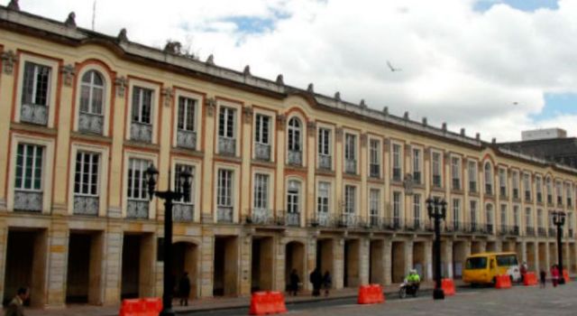 ¡Recuerde! Ninguna entidad del Distrito prestará servicio este lunes por día cívico